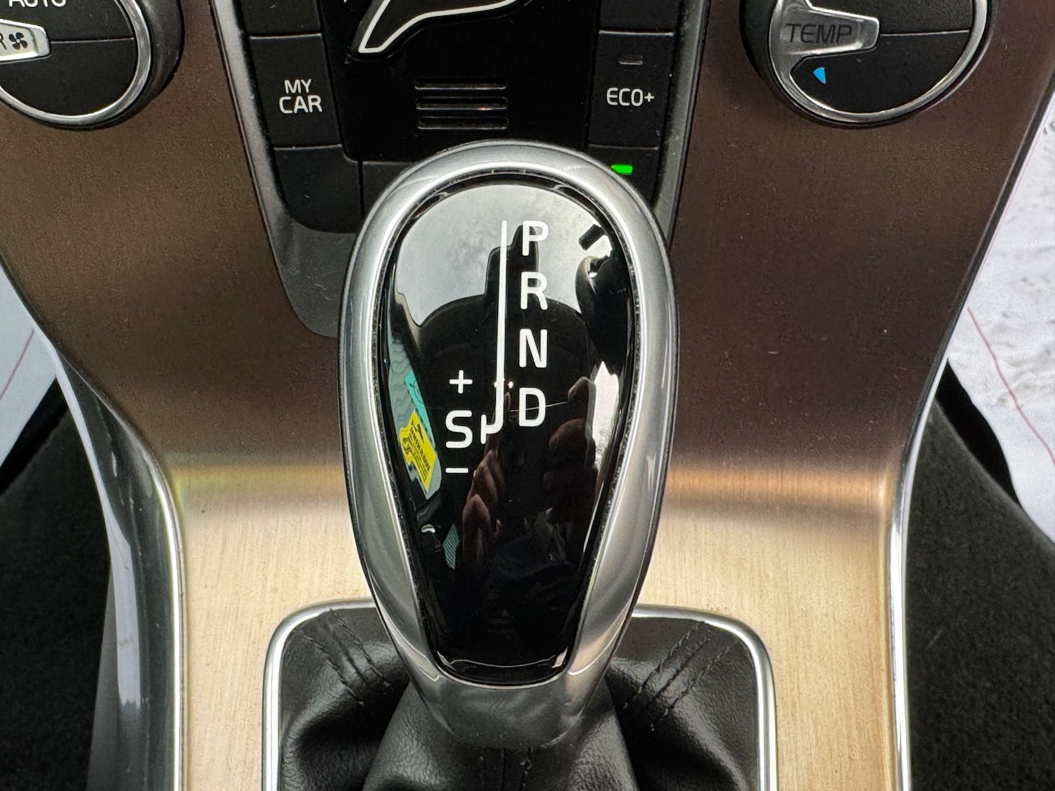 Used Volvo V40 2017 for sale - 77198005: Photo 19