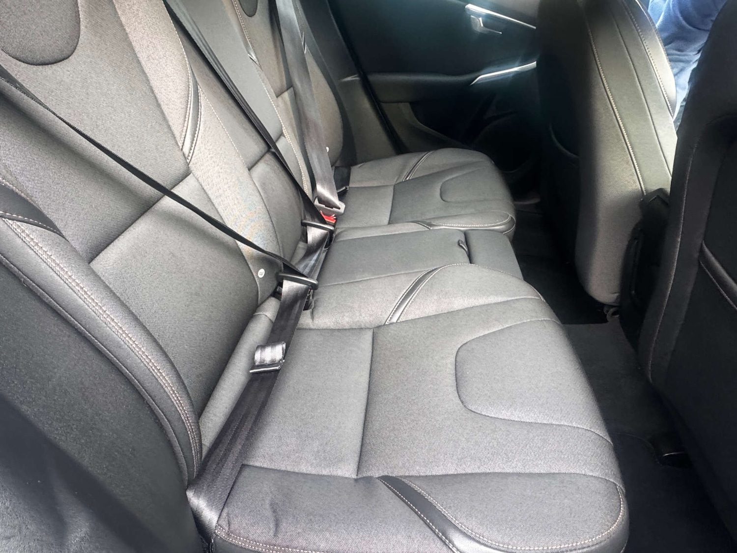 Used Volvo V40 2017 for sale - 77198005: Photo 20