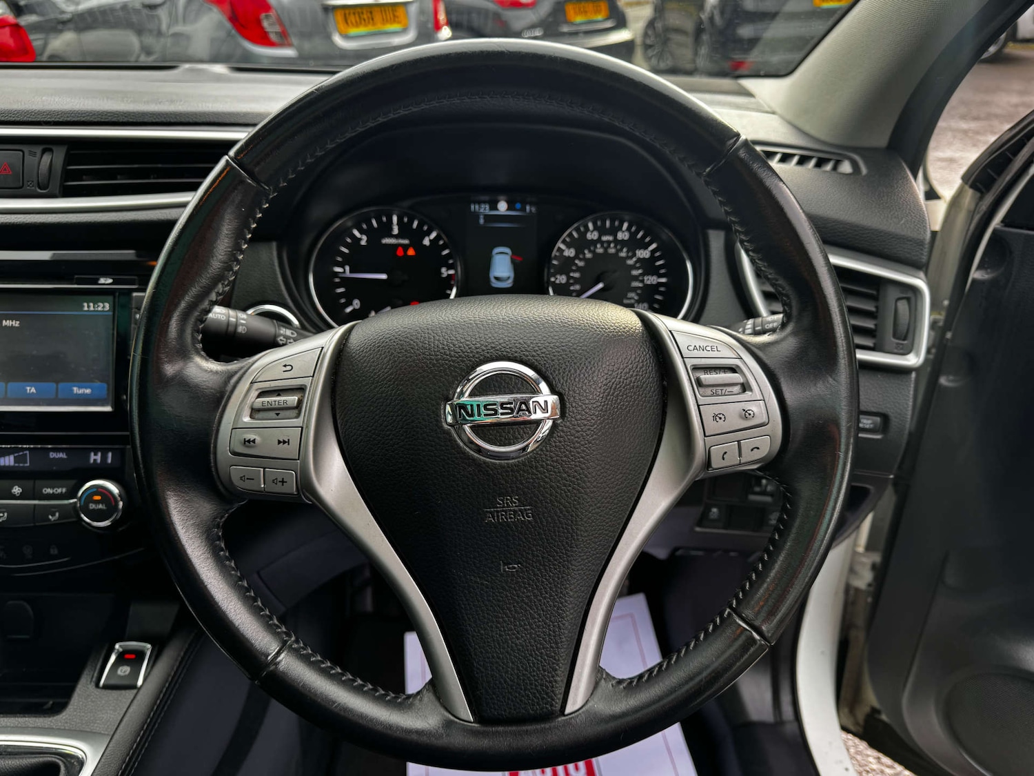 Used Nissan Qashqai 2015 for sale - 77198006: Photo 13