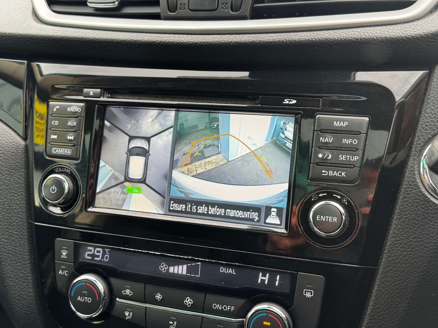 Used Nissan Qashqai 2015 for sale - 77198006: Photo 16