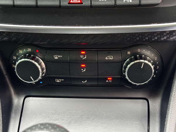 Used Mercedes-Benz A-Class 2014 for sale - 76331479: Photo 19