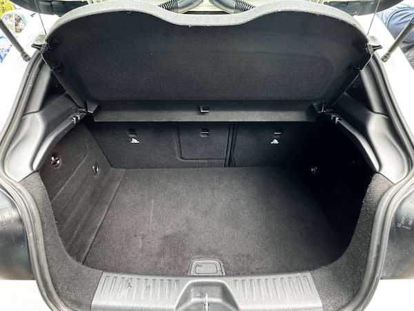 Used Mercedes-Benz A-Class 2014 for sale - 76331479: Photo 25