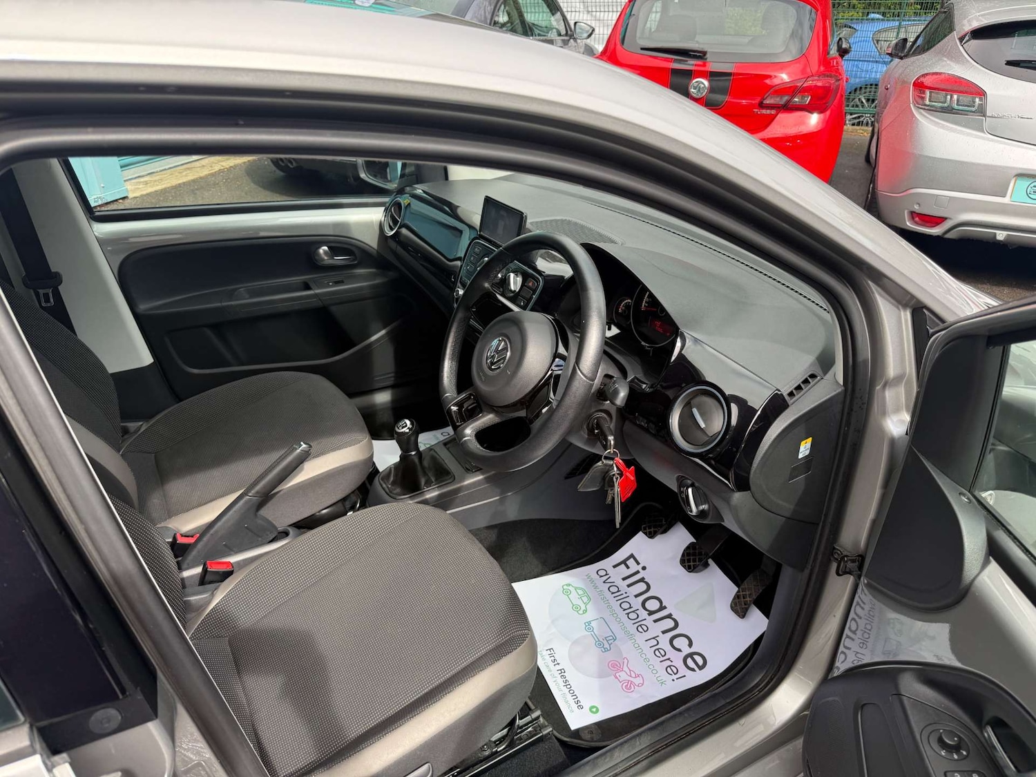 Used Volkswagen up! 2012 for sale - 76601348: Photo 11