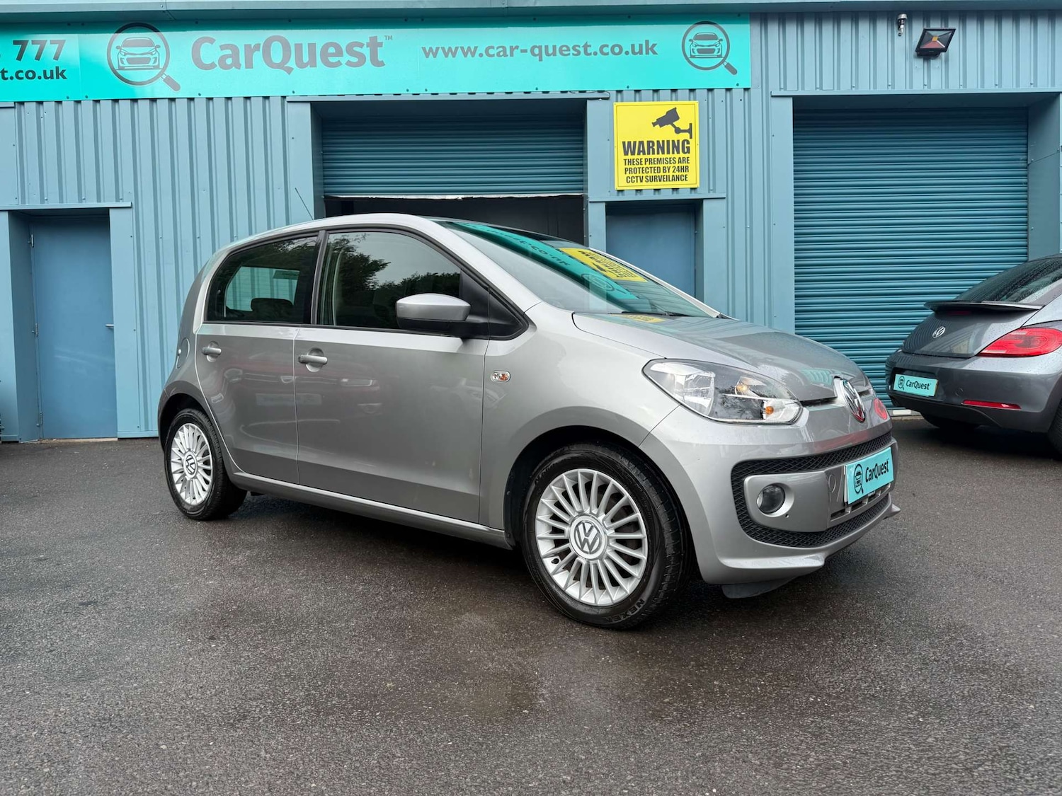 Used Volkswagen up! 2012 for sale - 76601348: Photo 2