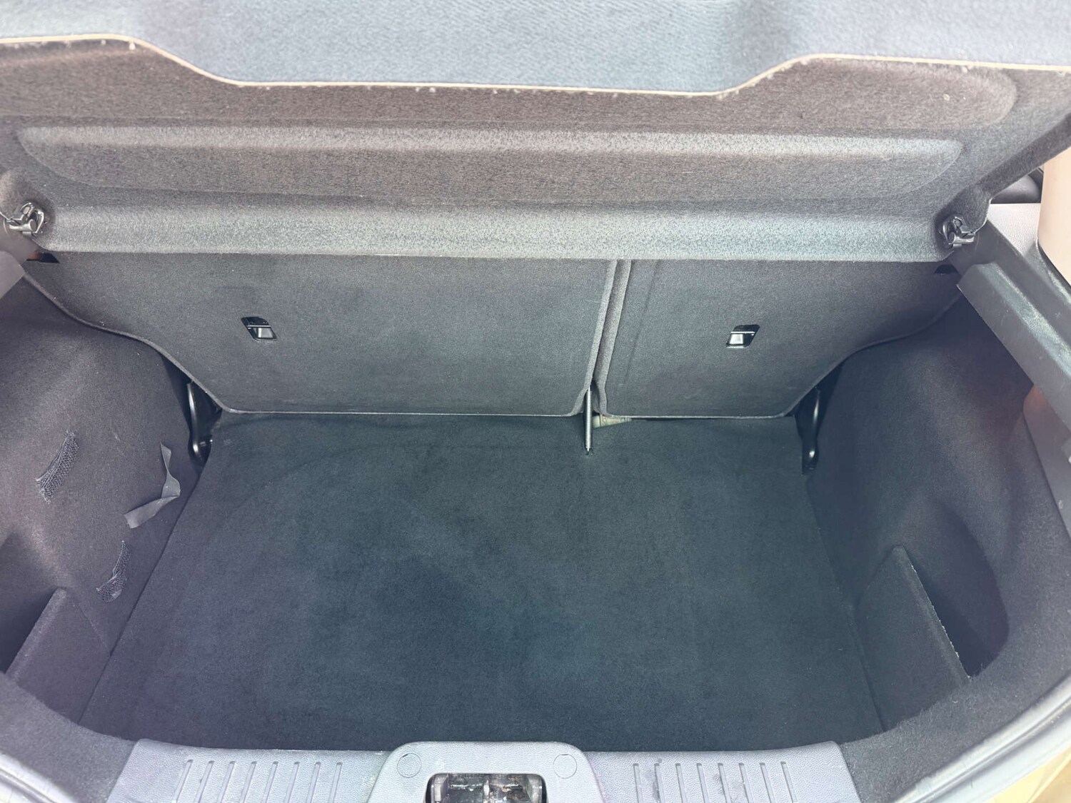 Used Ford Fiesta 2015 for sale - 78162725: Photo 24