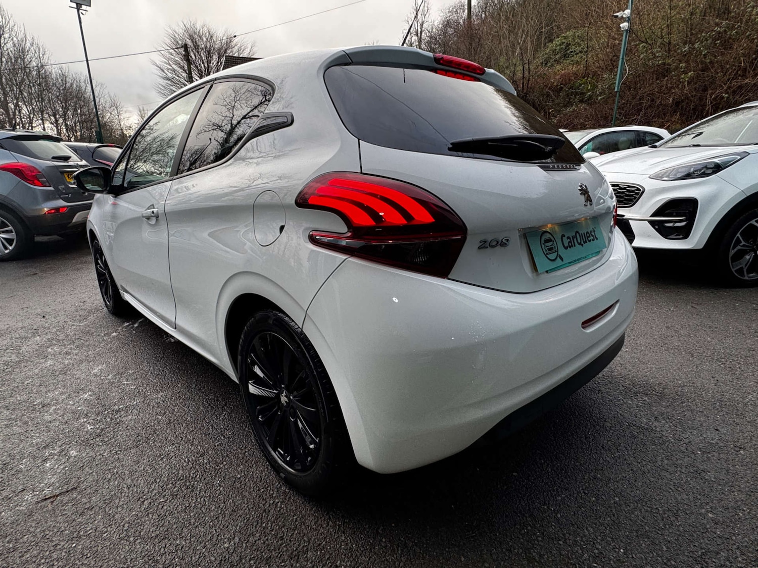 Used Peugeot 208 2017 for sale - 77224832: Photo 5