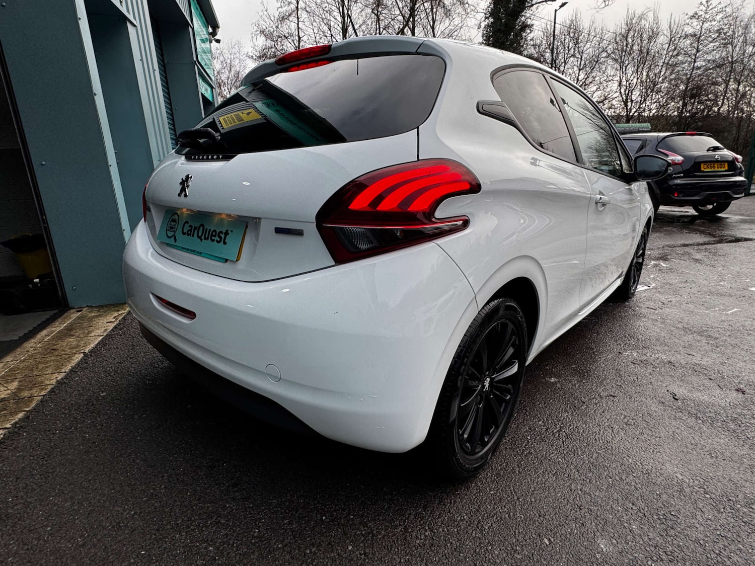 Used Peugeot 208 2017 for sale - 77224832: Photo 7