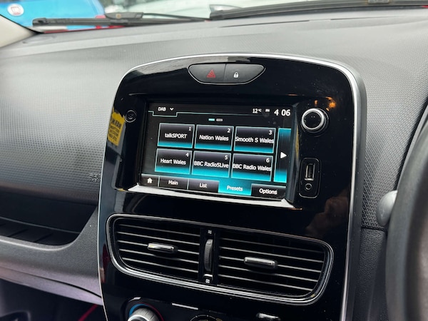 Used Renault Clio 2019 for sale - 76296836: Photo 14