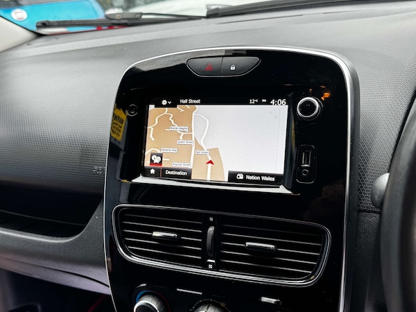 Used Renault Clio 2019 for sale - 76296836: Photo 16