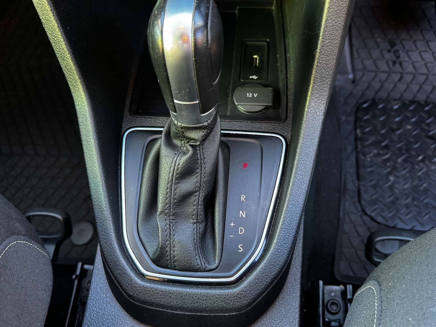 Used Volkswagen Caddy Maxi Life 2019 for sale - 77241077: Photo 19