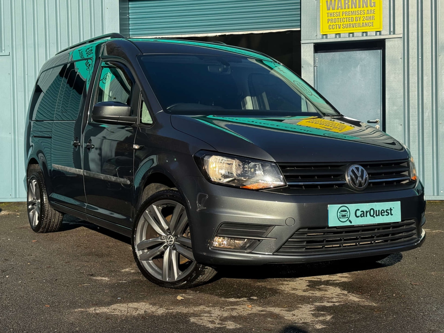 Used Volkswagen Caddy Maxi Life 2019 for sale - 77241077: Photo 2