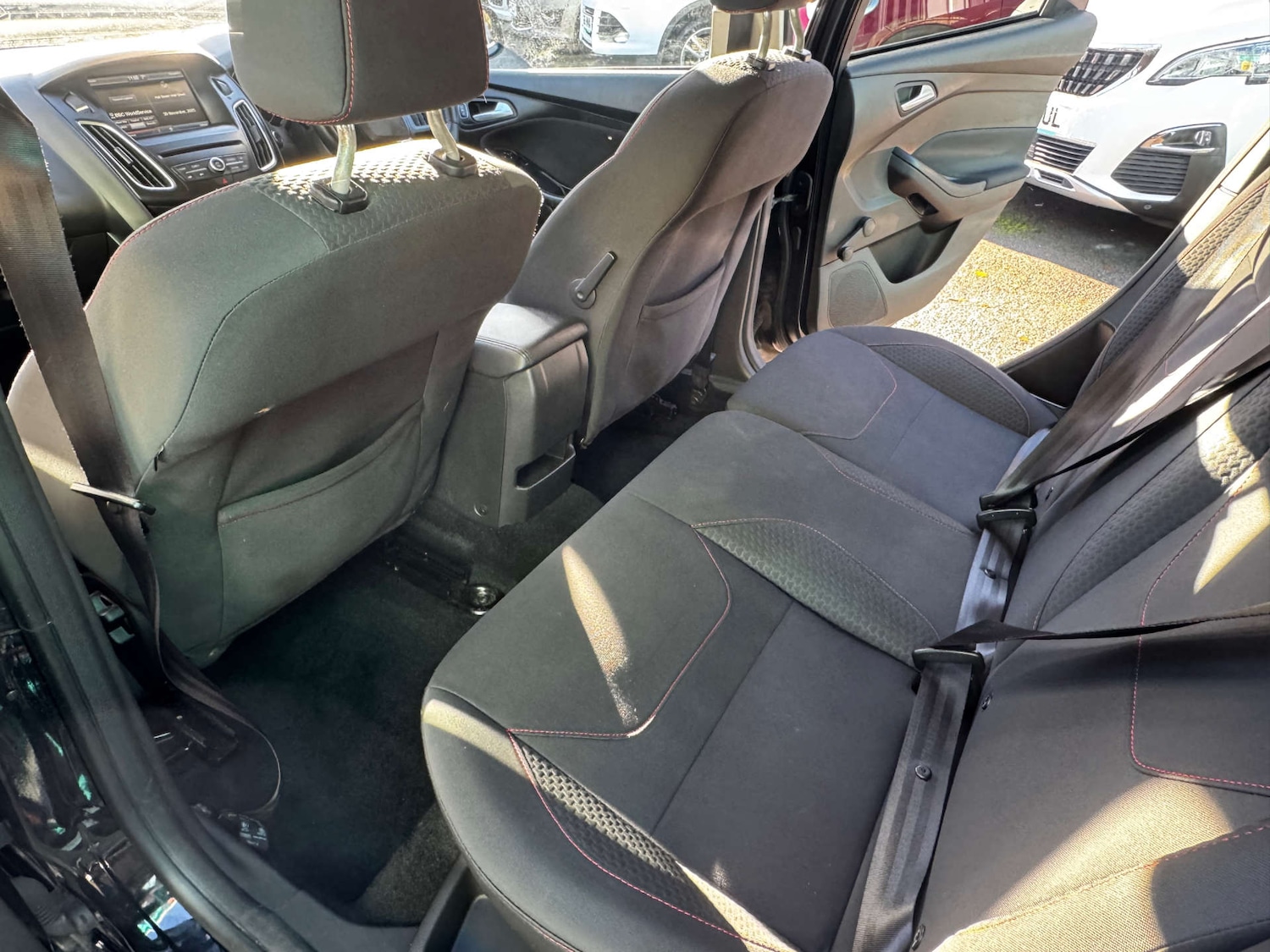 Used Ford Focus 2015 for sale - 76757908: Photo 18