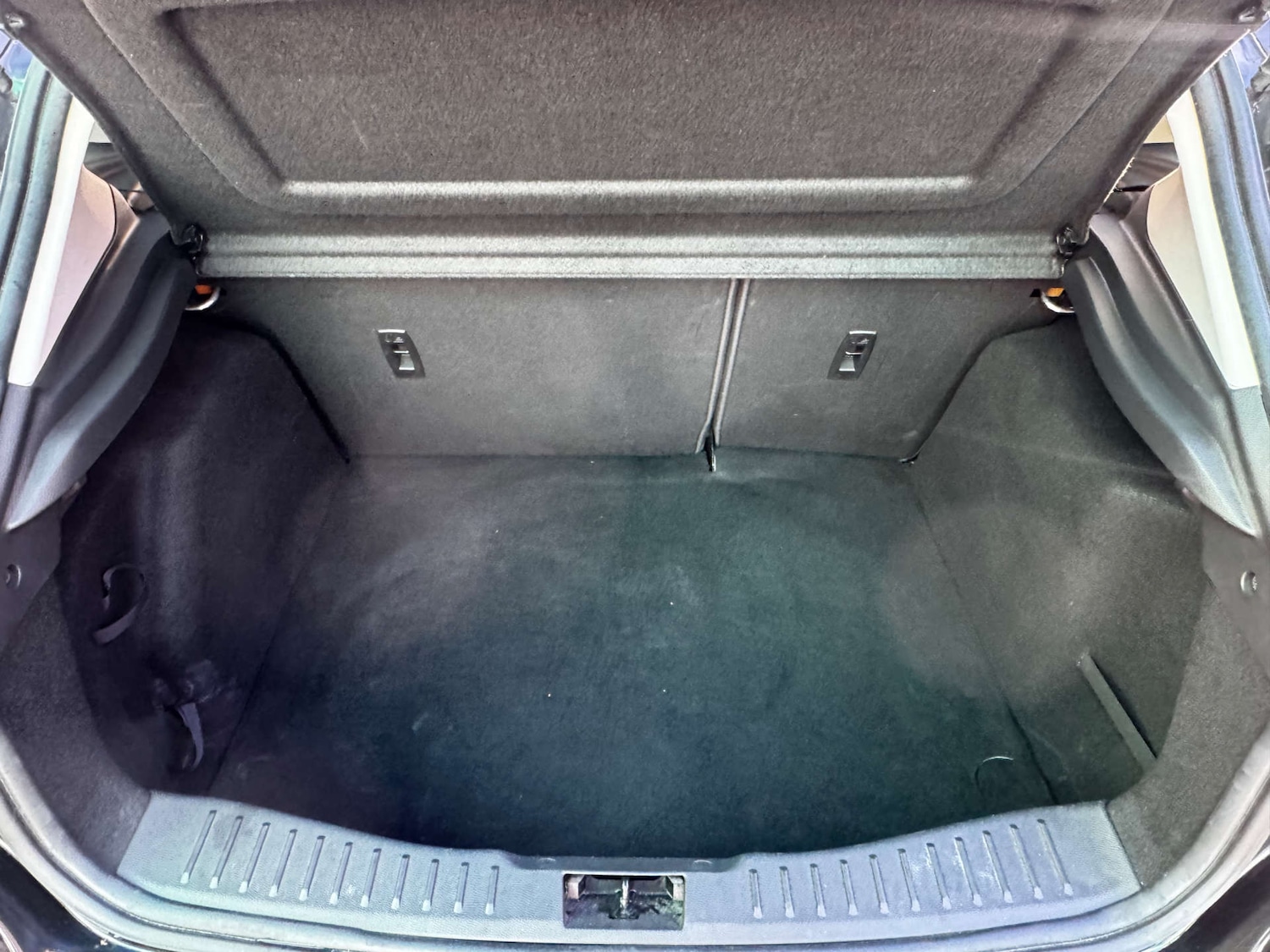 Used Ford Focus 2015 for sale - 76757908: Photo 19