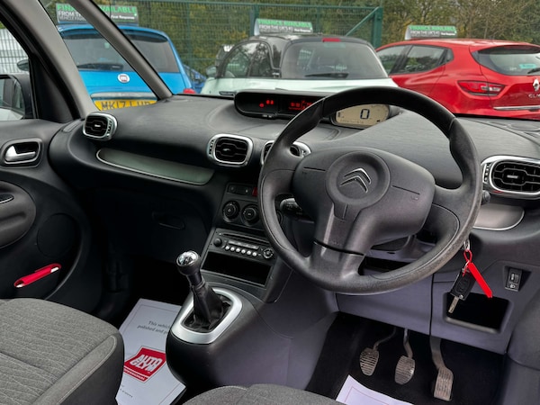 Used Citroen C3 Picasso 2015 for sale - 76272377: Photo 11