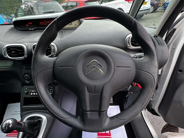Used Citroen C3 Picasso 2015 for sale - 76272377: Photo 13