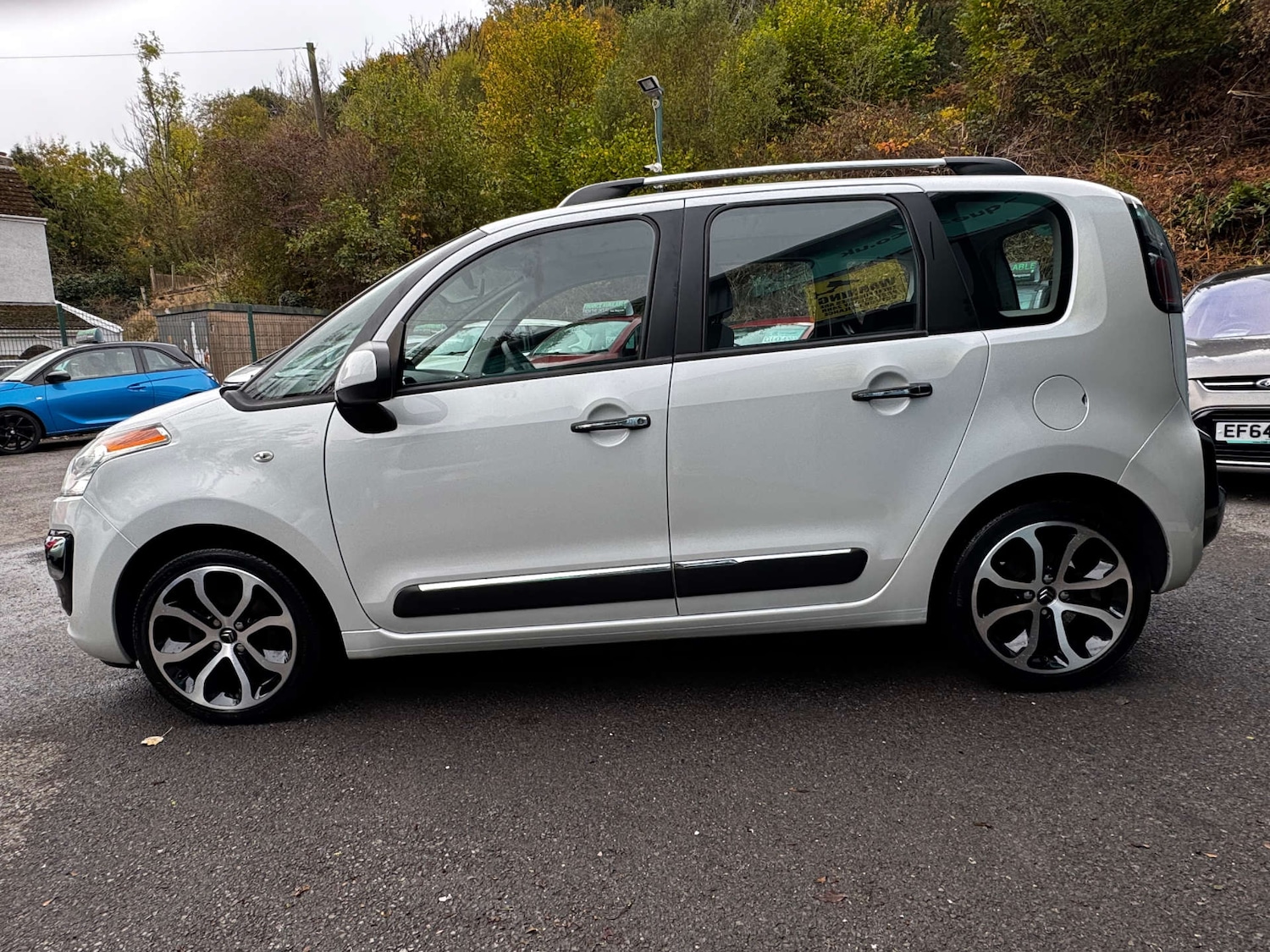 Used Citroen C3 Picasso 2015 for sale - 77140939: Photo 5