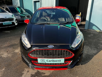 Used Ford Fiesta 2016 for sale - 76757910: Photo