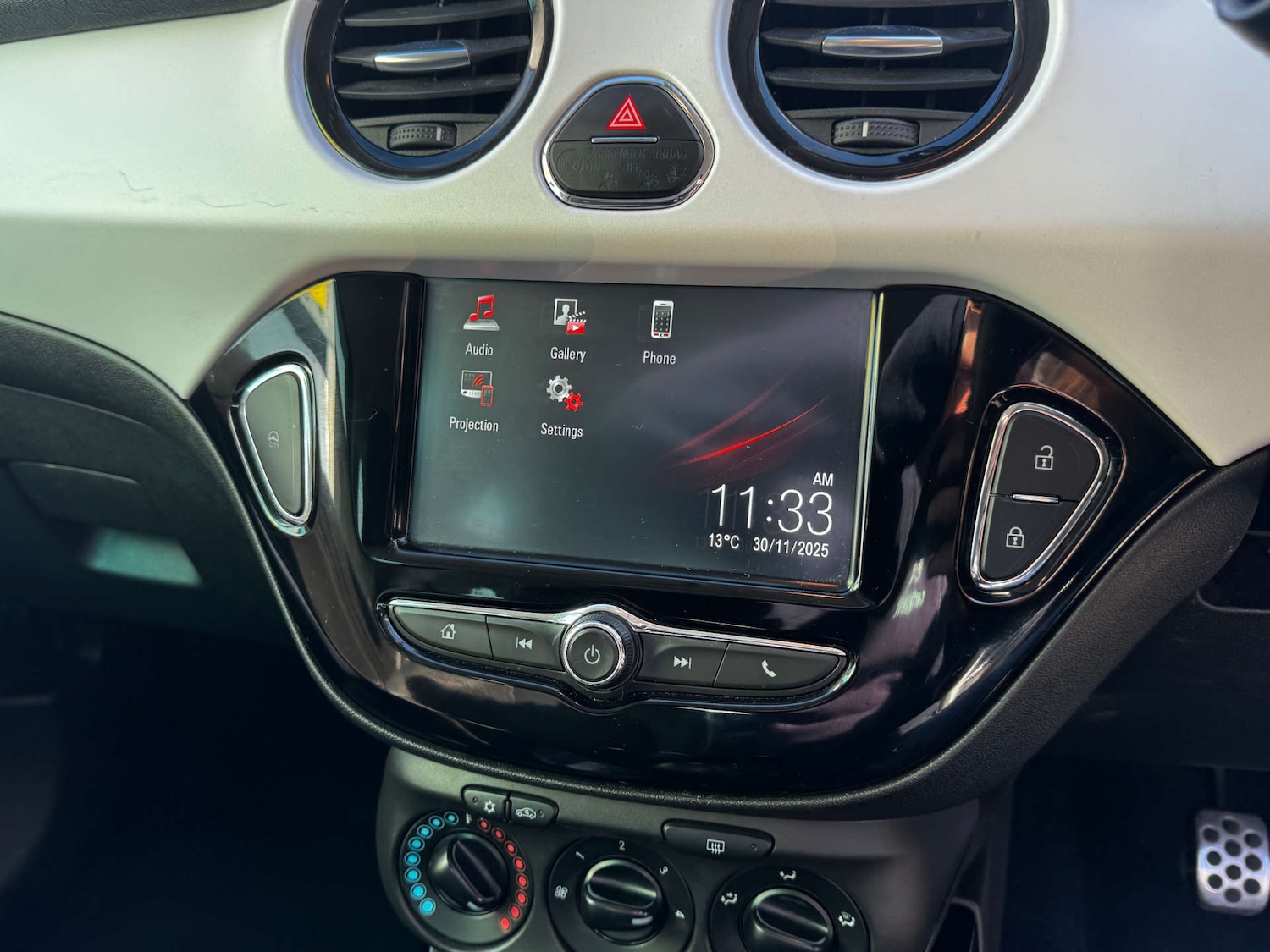 Used Vauxhall ADAM 2018 for sale - 76757914: Photo 15