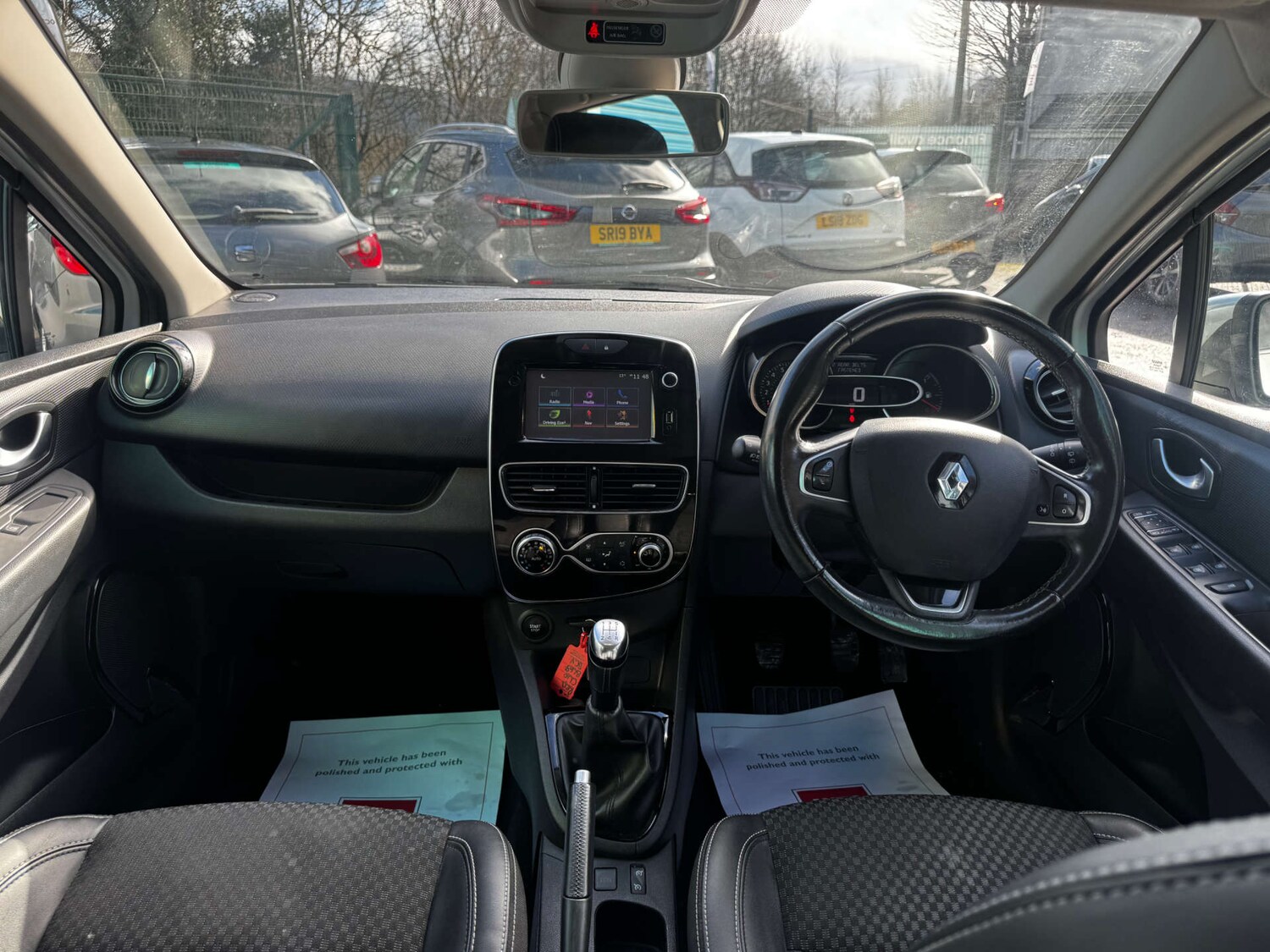 Used Renault Clio 2017 for sale - 77693807: Photo 10