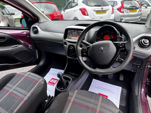 Used Peugeot 108 2015 for sale - 76278144: Photo 10