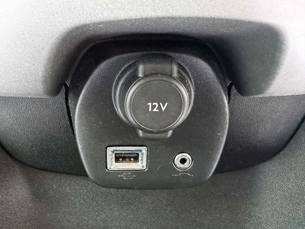 Used Peugeot 108 2015 for sale - 76278144: Photo 17