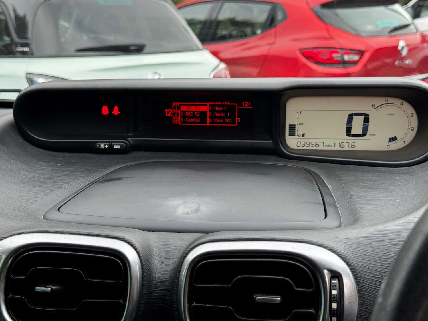 Used Citroen C3 Picasso 2015 for sale - 77241069: Photo 14