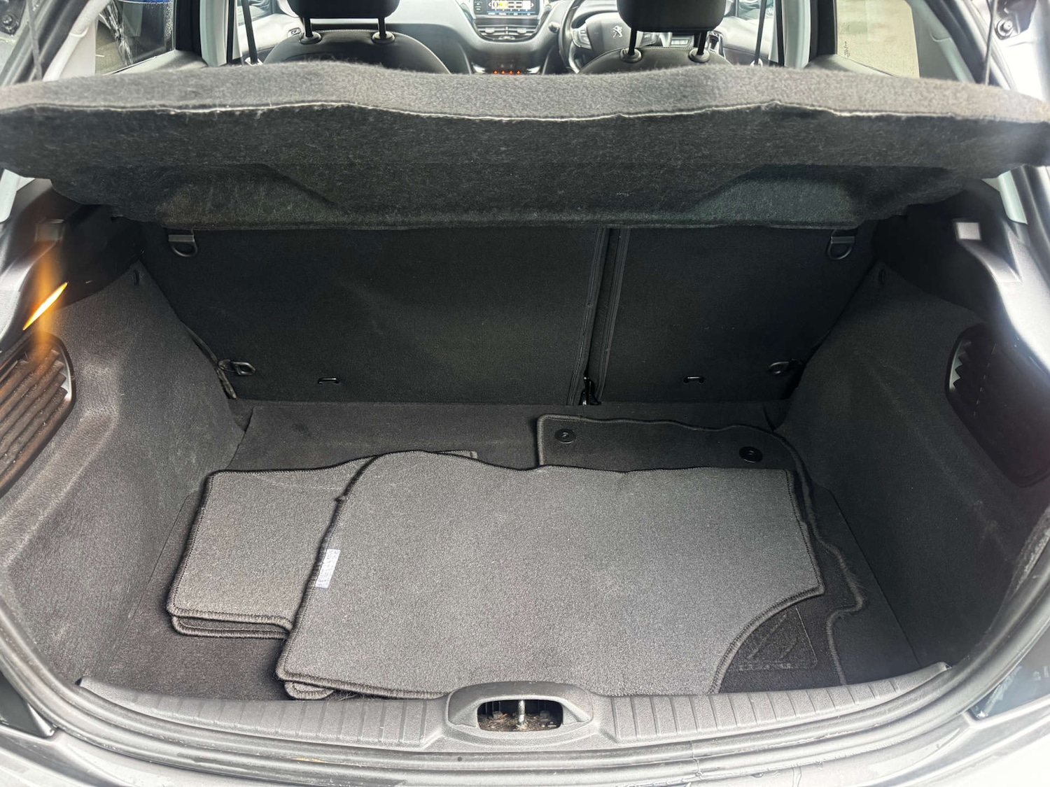 Used Peugeot 208 2019 for sale - 77535137: Photo 20