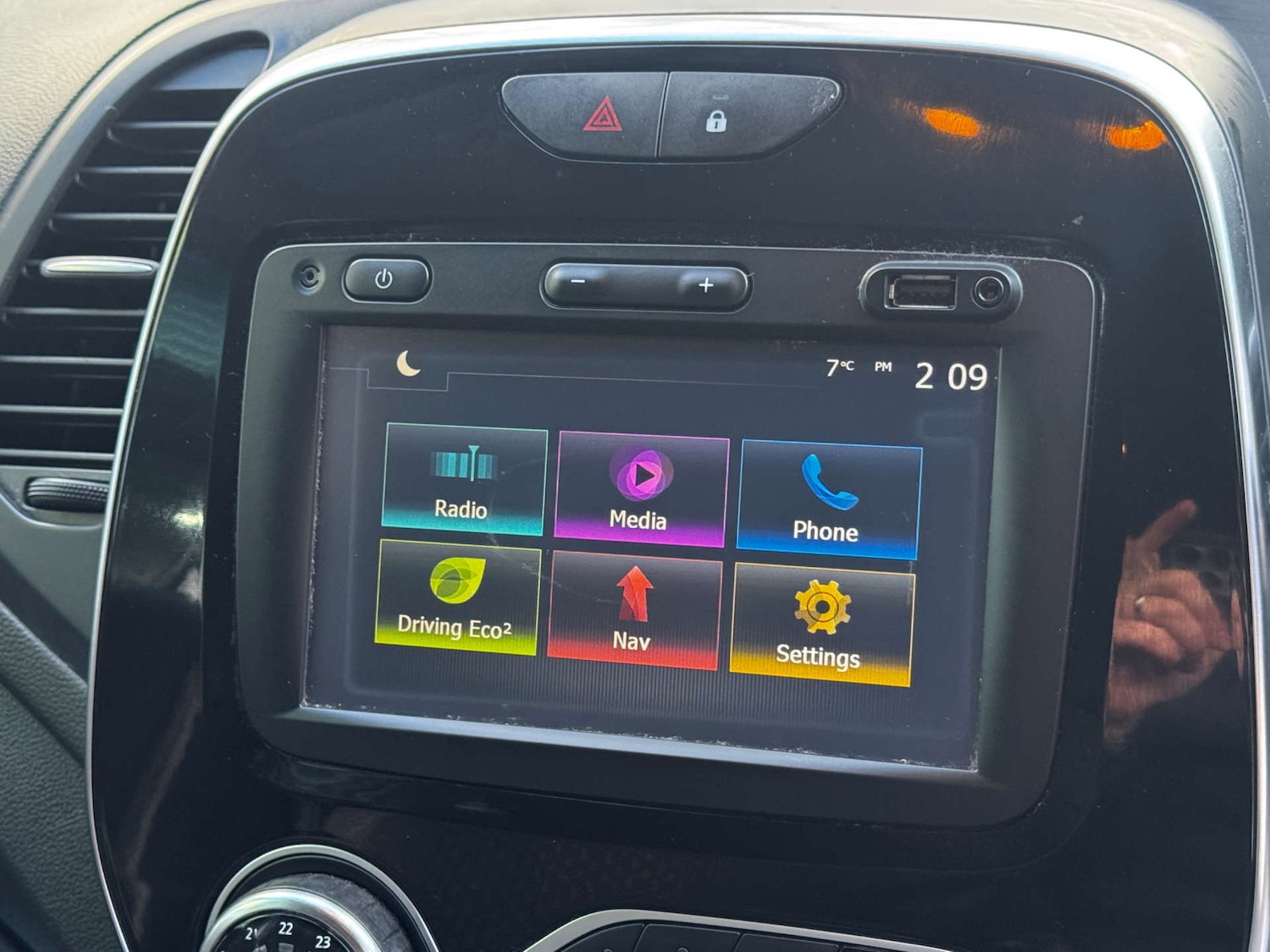 Used Renault Captur 2018 for sale - 77355485: Photo 14