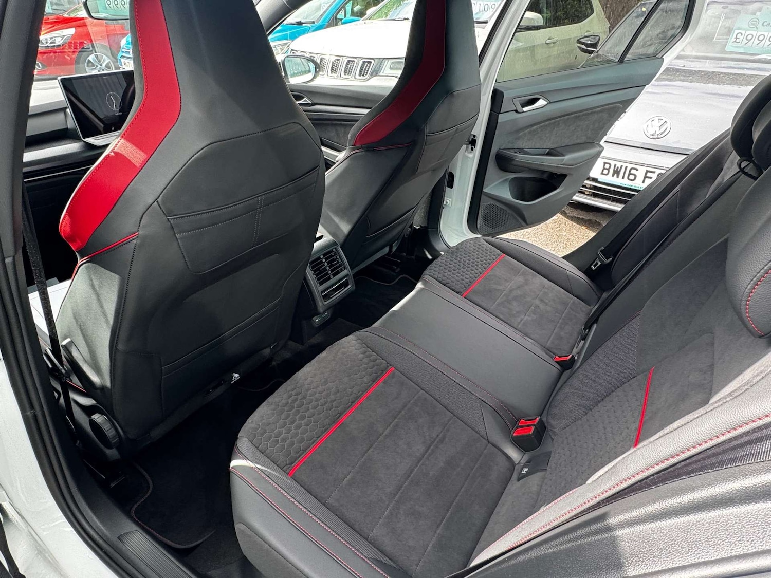 Used Volkswagen Golf 2025 for sale - 76601066: Photo 23