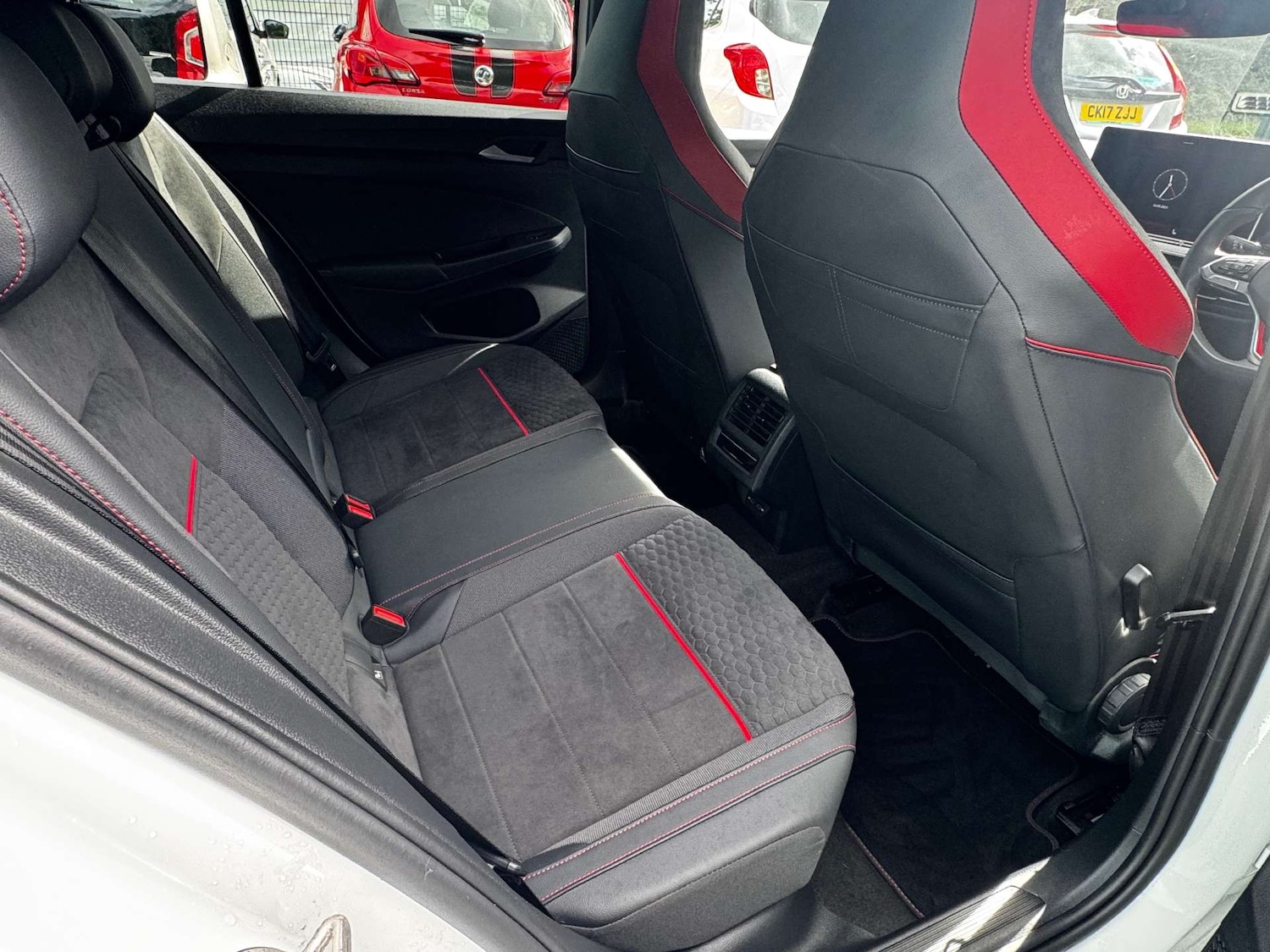 Used Volkswagen Golf 2025 for sale - 76601066: Photo 24