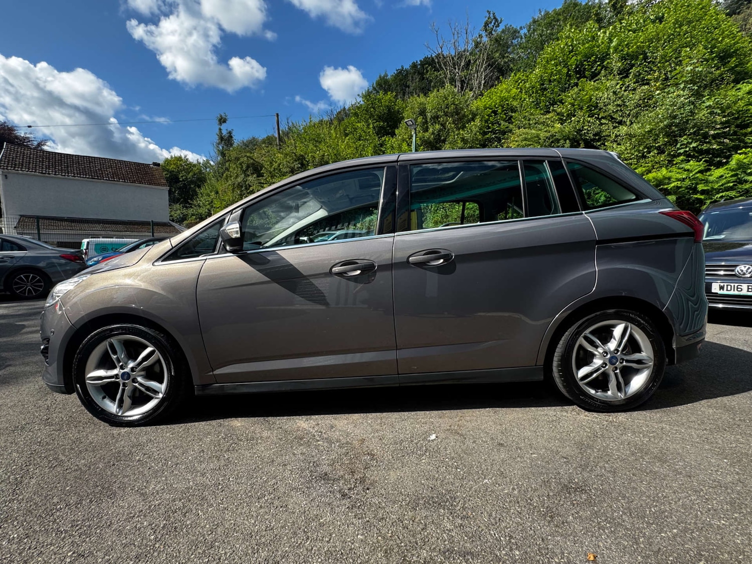 Used Ford Grand C-Max 2014 for sale - 76600771: Photo 6