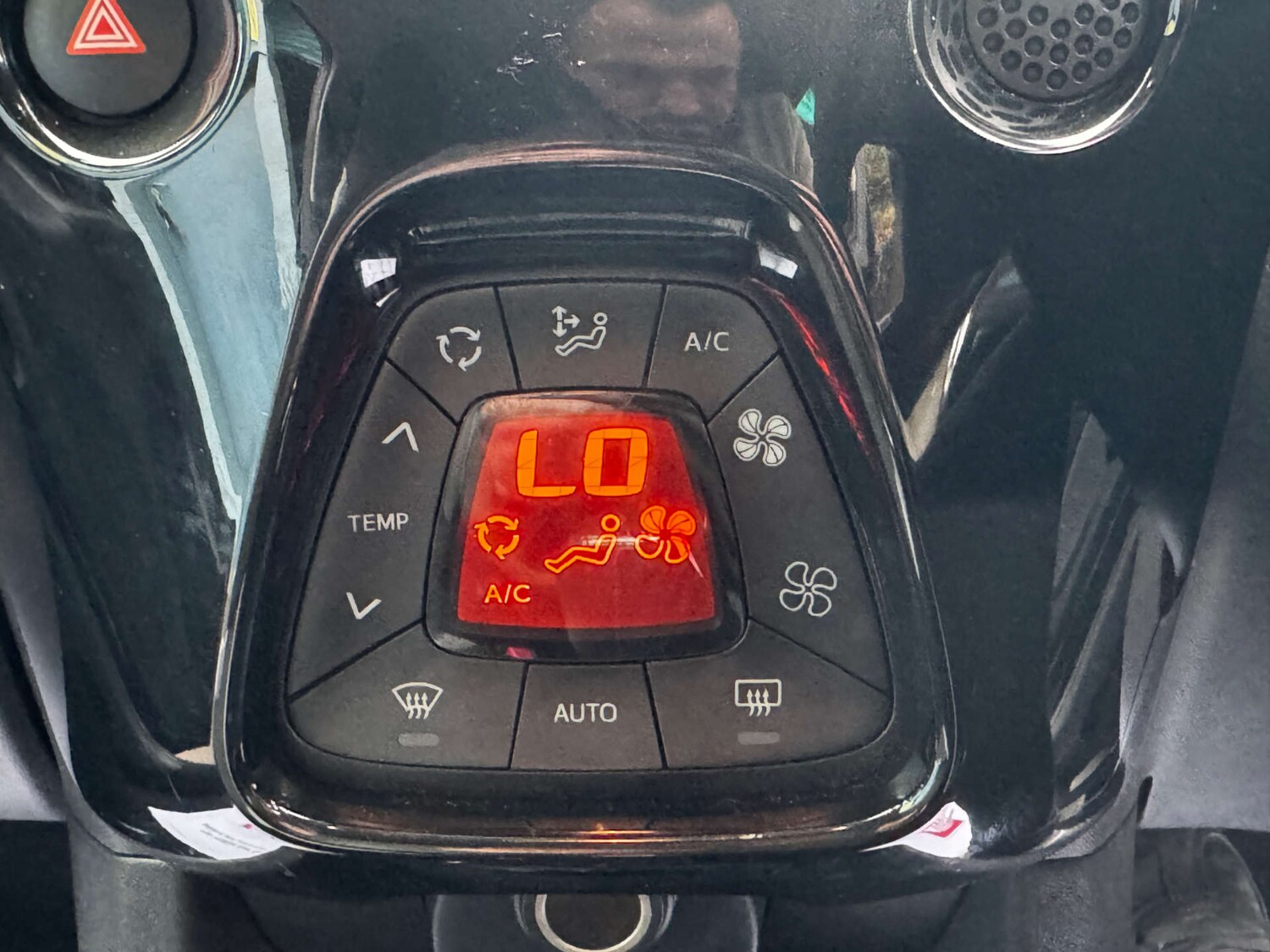 Used Toyota AYGO 2015 for sale - 77708246: Photo 19