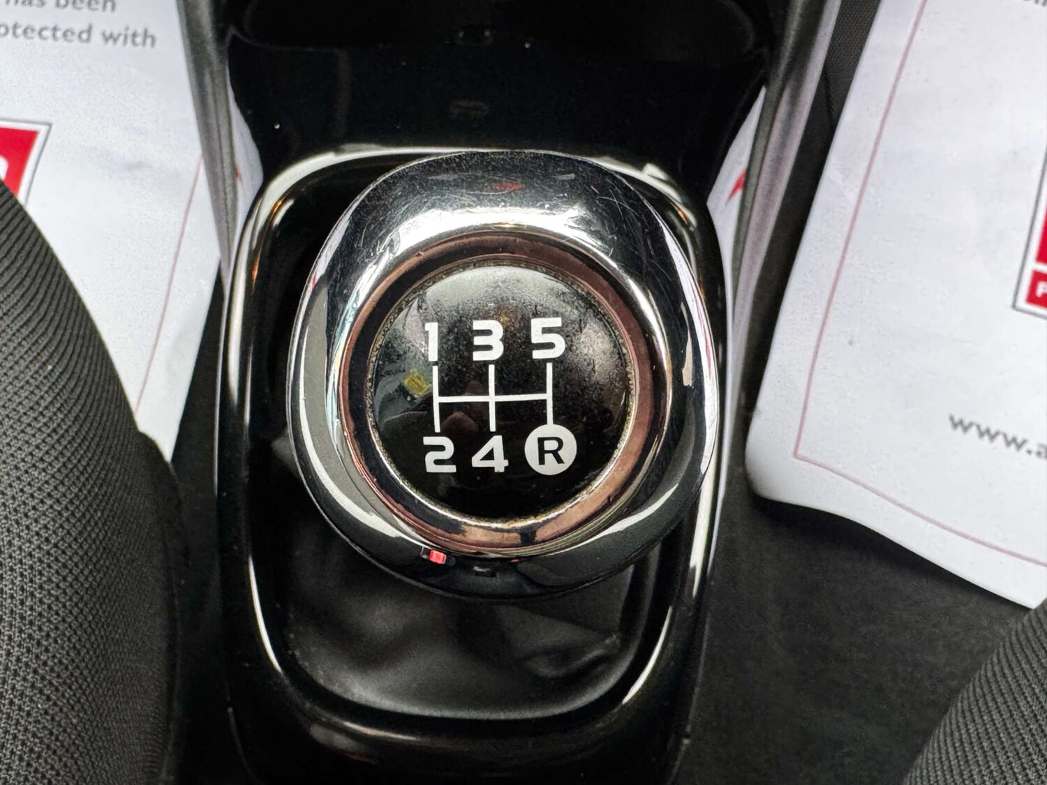 Used Toyota AYGO 2015 for sale - 77708246: Photo 21