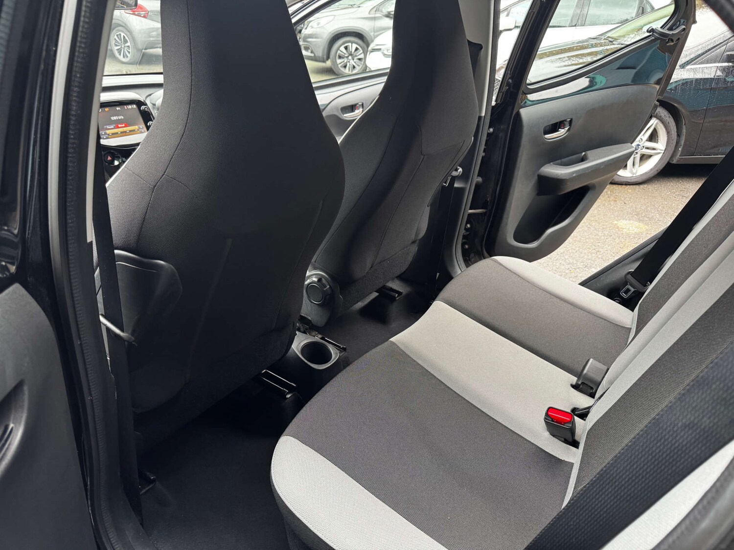 Used Toyota AYGO 2015 for sale - 77708246: Photo 22