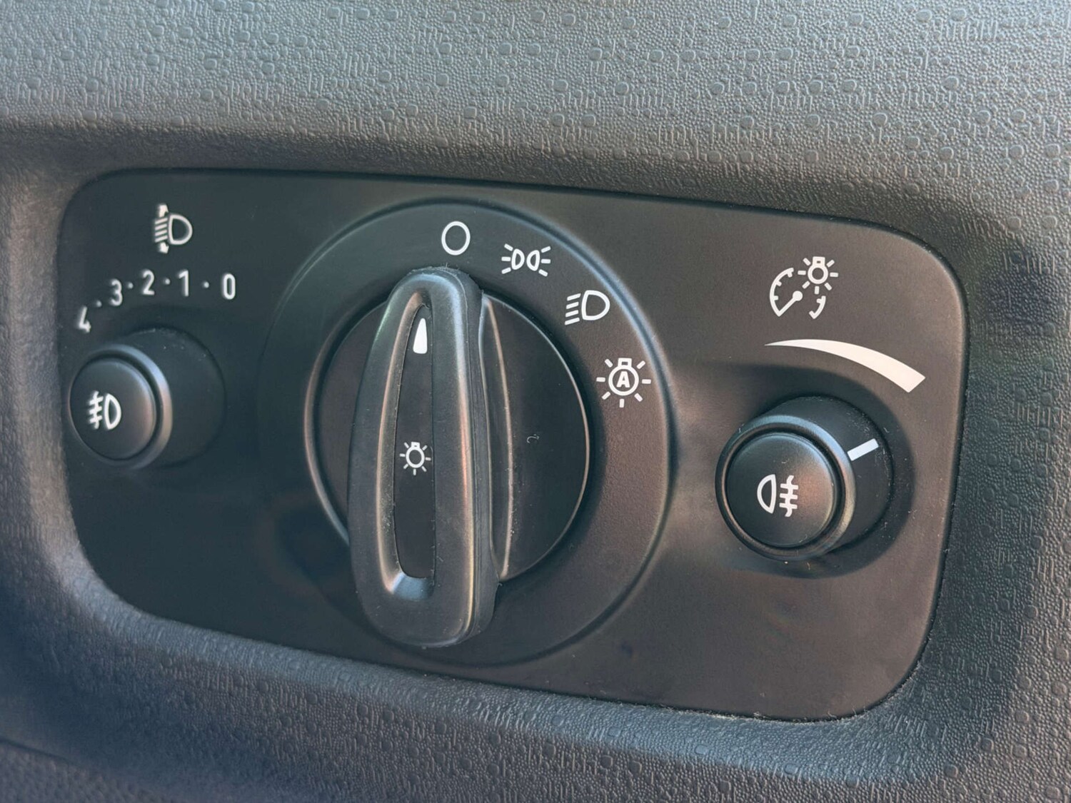 Used Ford Fiesta 2014 for sale - 77953319: Photo 20