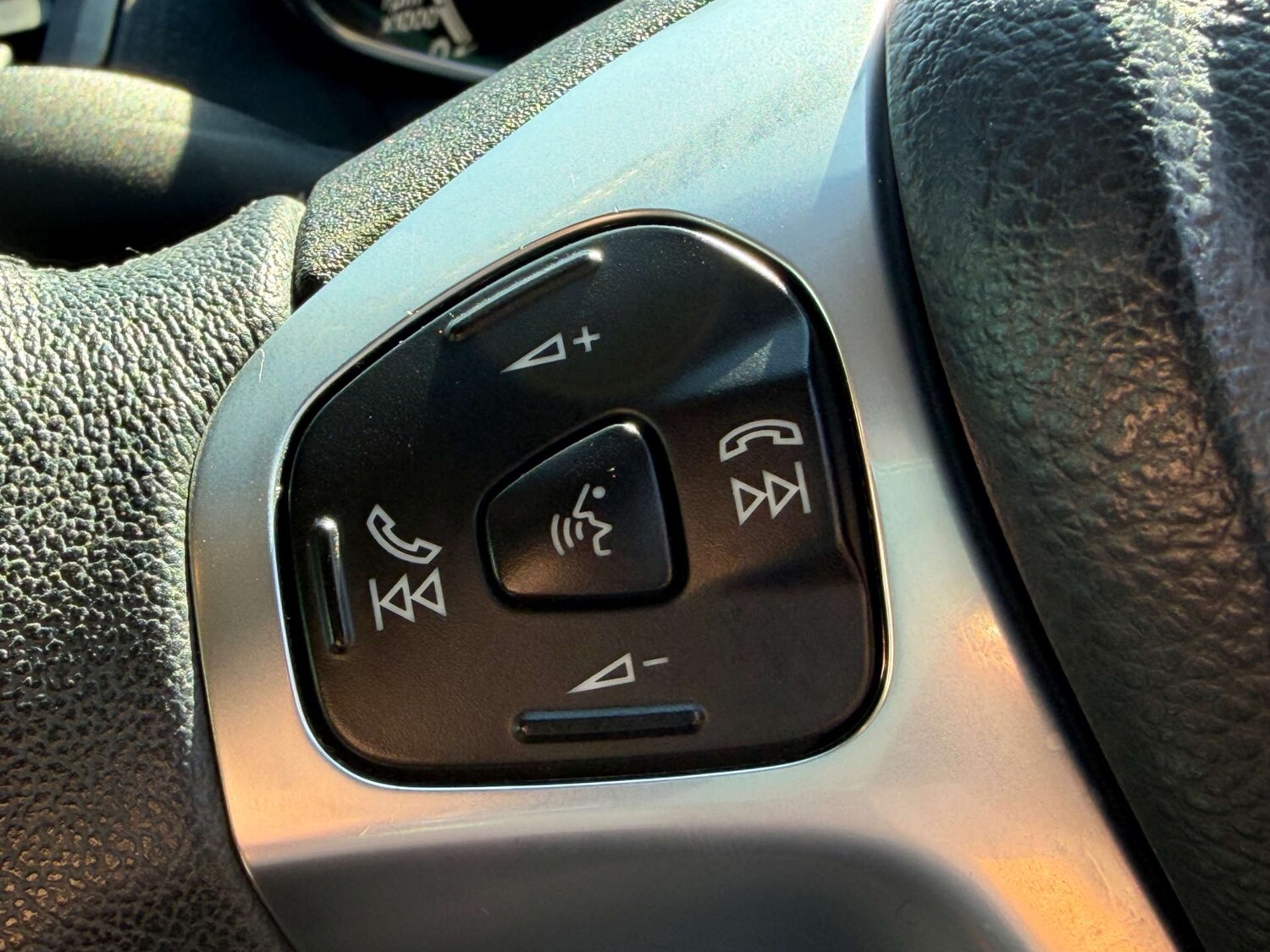 Used Ford Fiesta 2014 for sale - 77953319: Photo 23