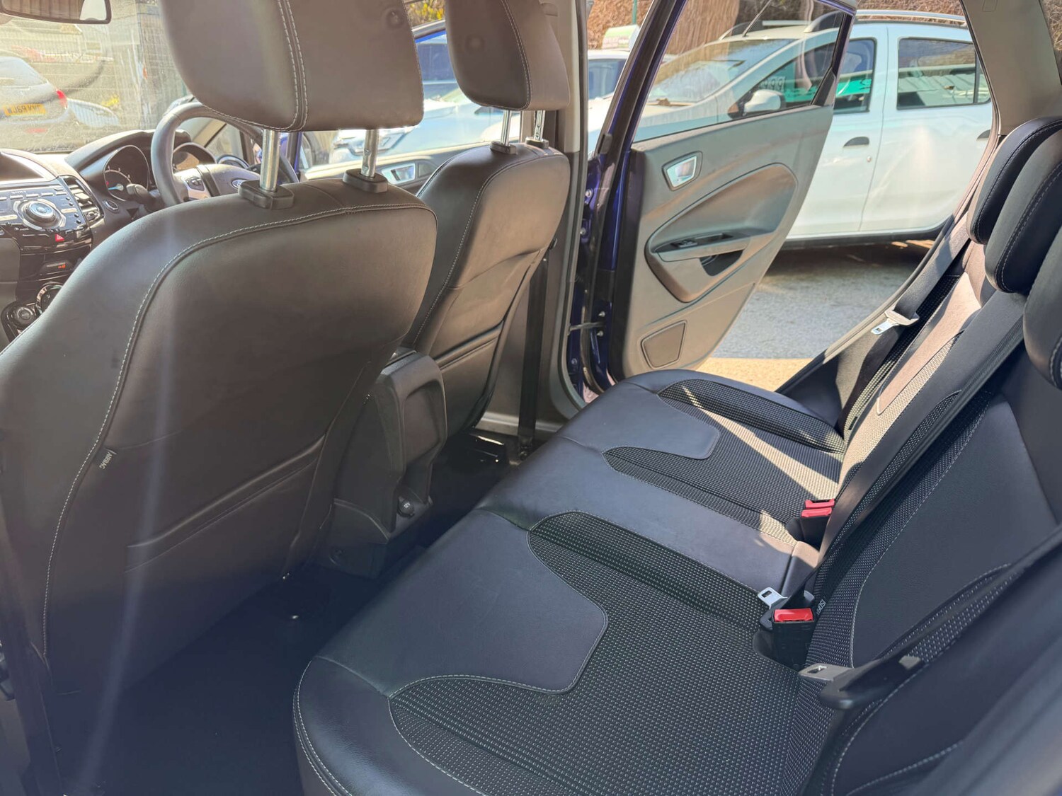 Used Ford Fiesta 2014 for sale - 77953319: Photo 25