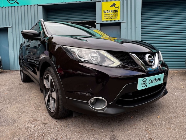 Used Nissan Qashqai 2015 for sale - 76275282: Photo 2