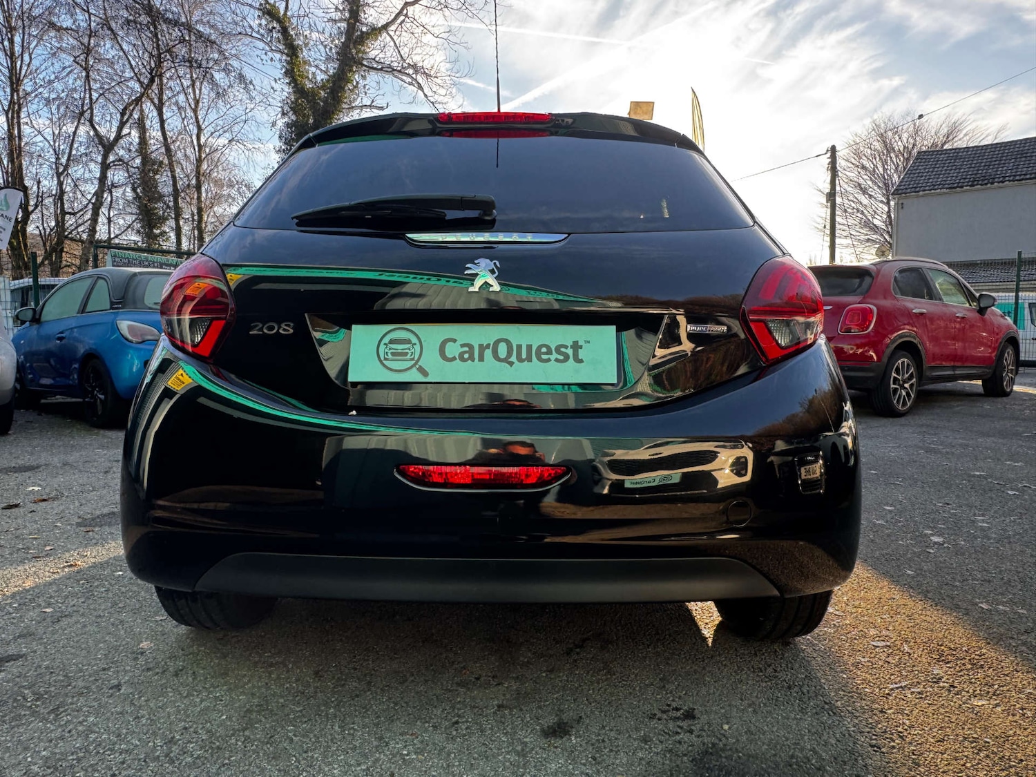 Used Peugeot 208 2017 for sale - 76650419: Photo 6