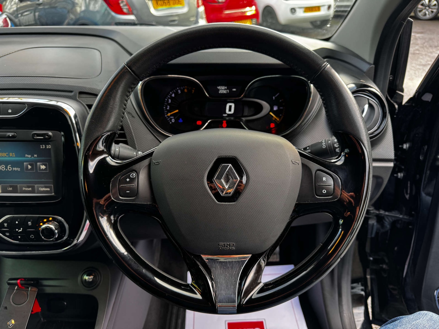 Used Renault Captur 2015 for sale - 76829830: Photo 12