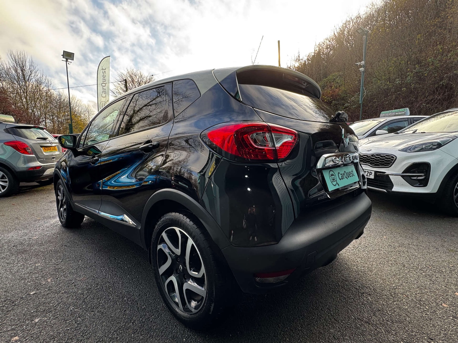 Used Renault Captur 2015 for sale - 76829830: Photo 5