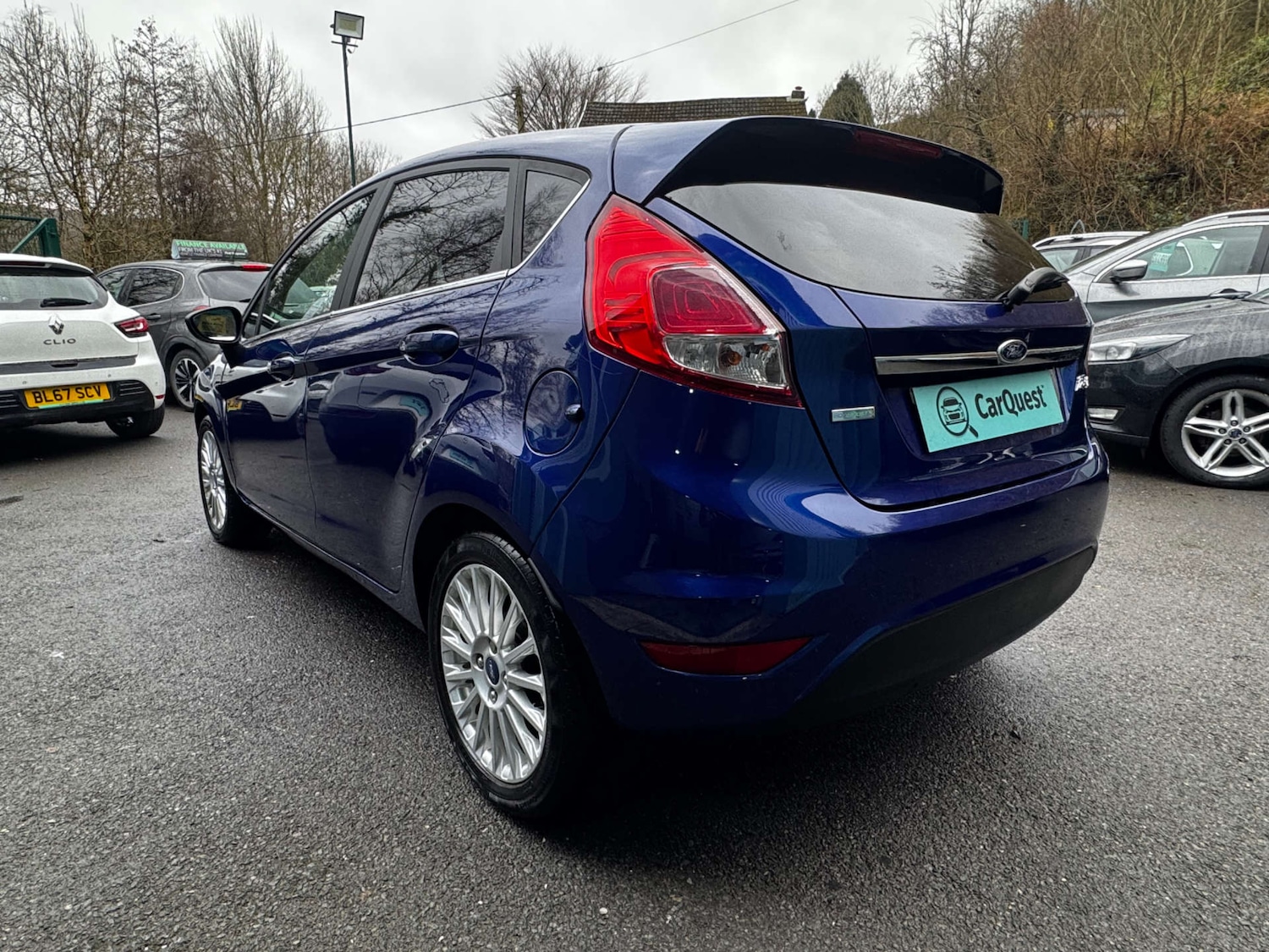 Used Ford Fiesta 2015 for sale - 77650478: Photo 4