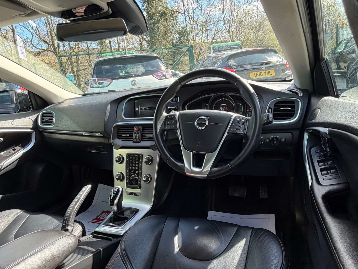 Used Volvo V40 2018 for sale - 78108348: Photo 11