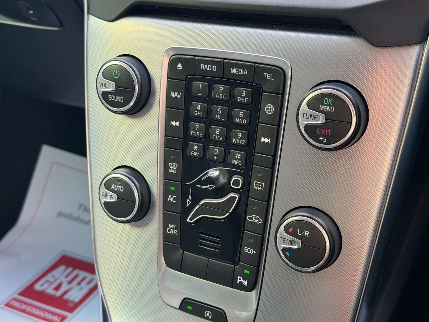 Used Volvo V40 2018 for sale - 78108348: Photo 20