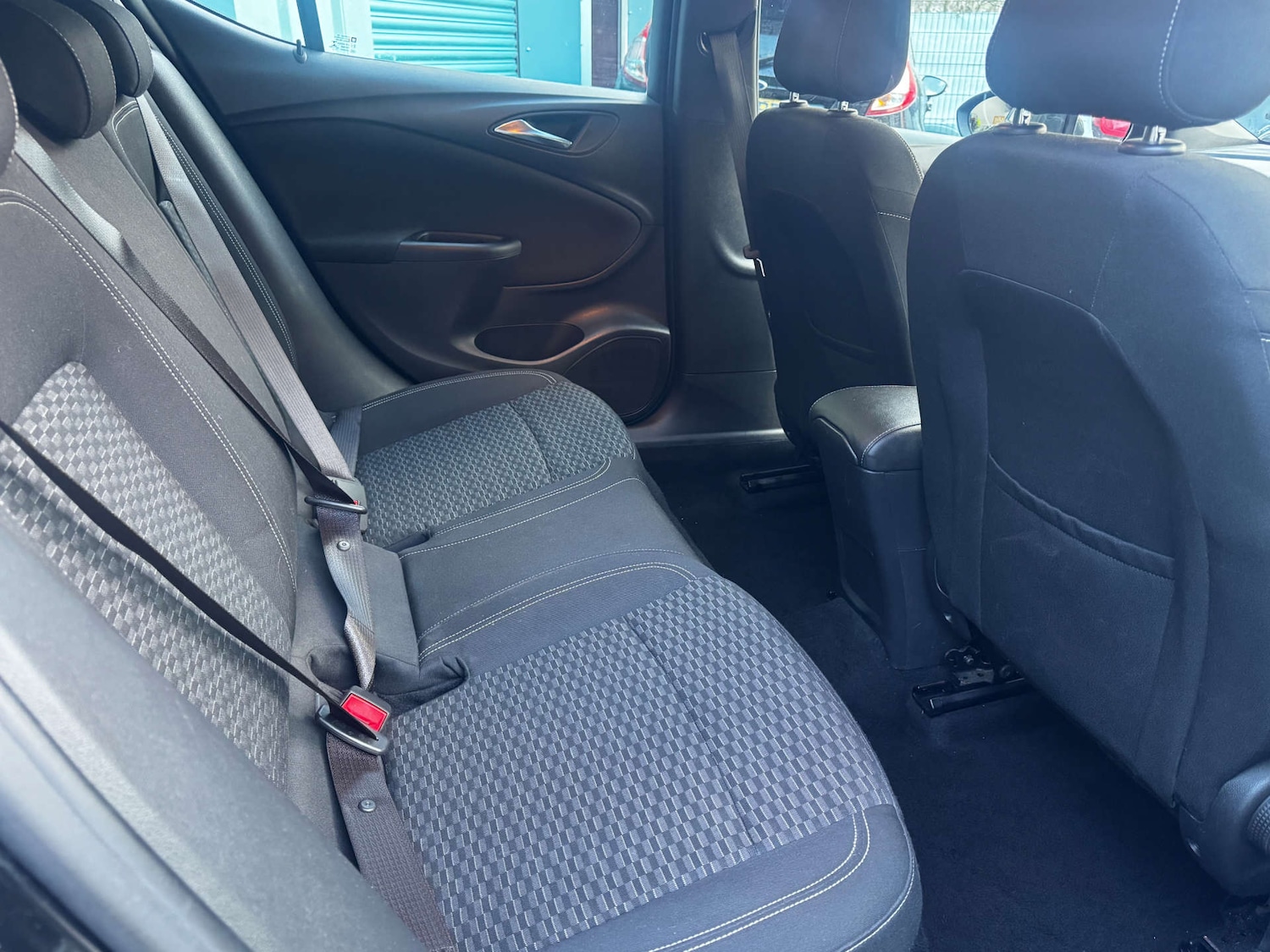 Used Vauxhall Astra 2016 for sale - 77125190: Photo 24