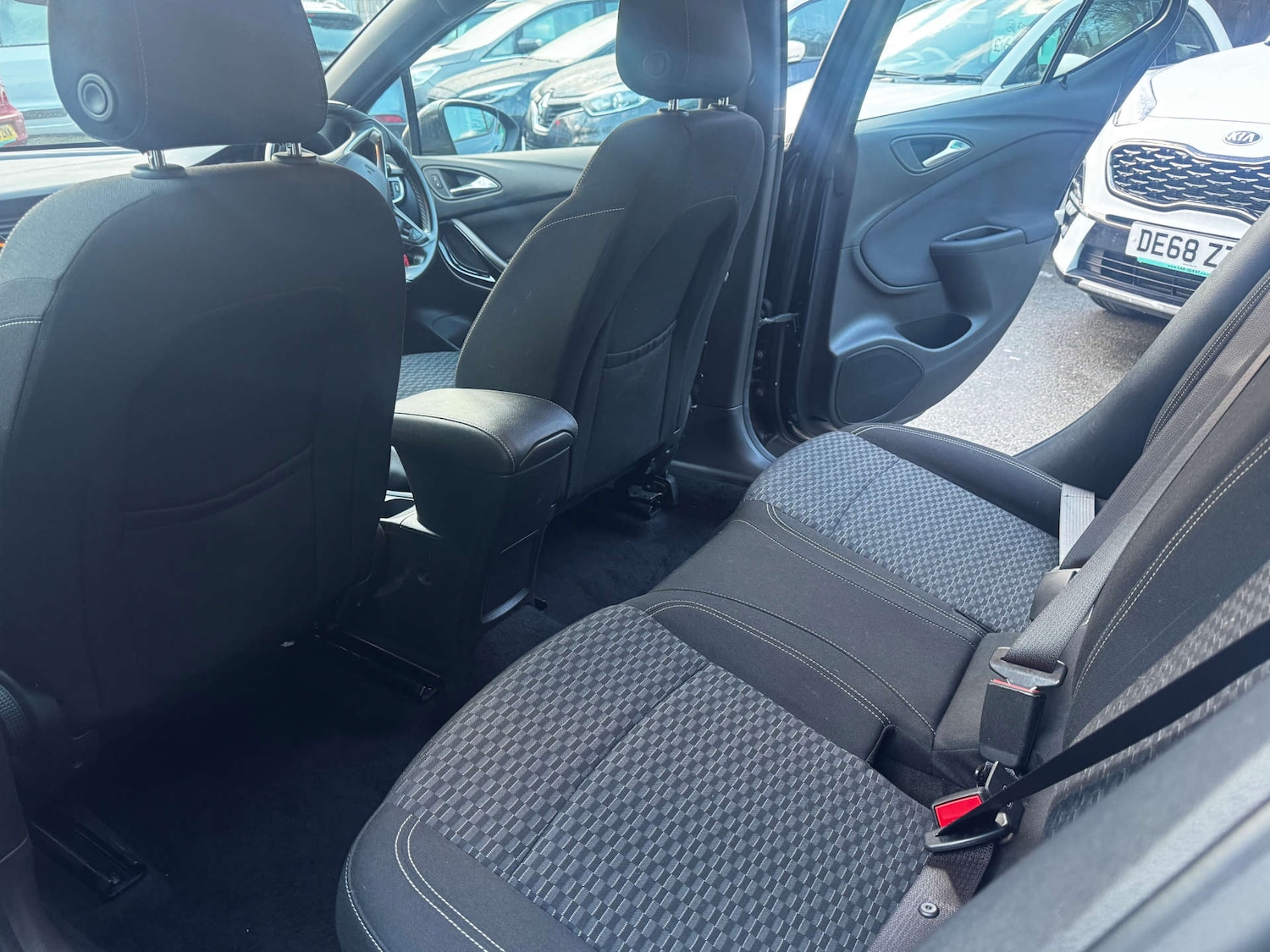 Used Vauxhall Astra 2016 for sale - 77125190: Photo 25