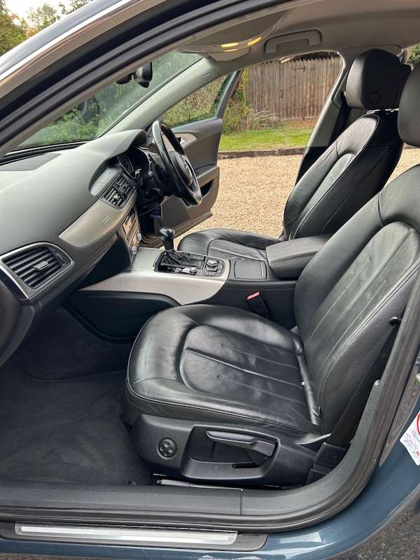 Used Audi A6 Saloon 2011 for sale - 76314880: Photo 2