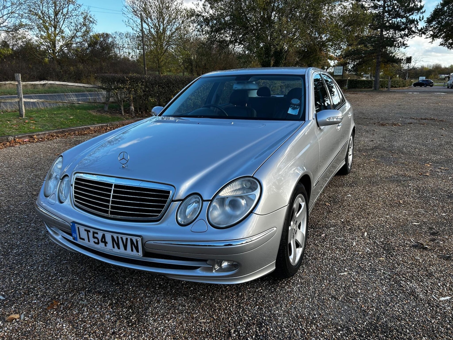 Used Mercedes-Benz E Class 2004 for sale - 76446603: Photo 1