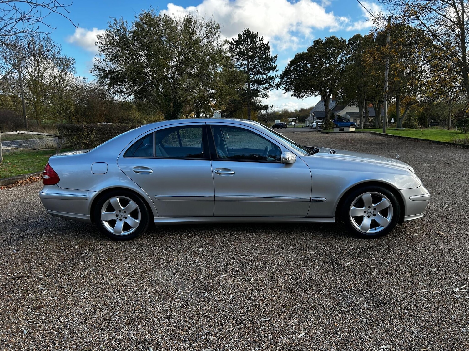 Used Mercedes-Benz E Class 2004 for sale - 76446603: Photo 17
