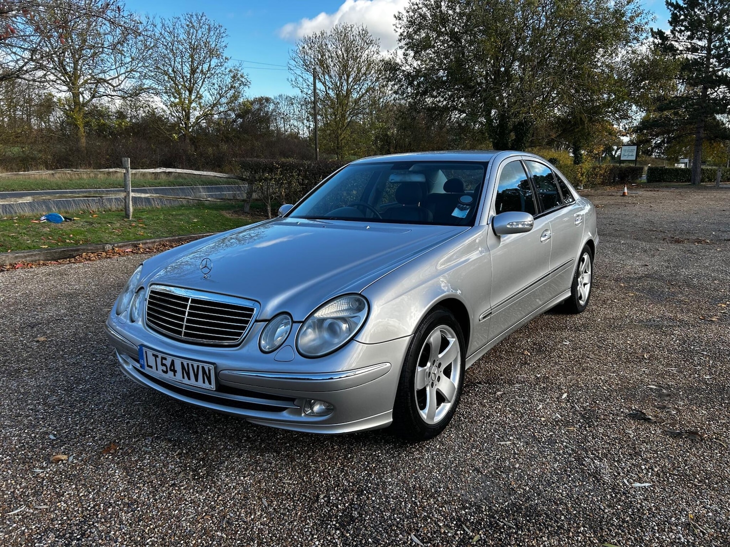 Used Mercedes-Benz E Class 2004 for sale - 76446603: Photo 4